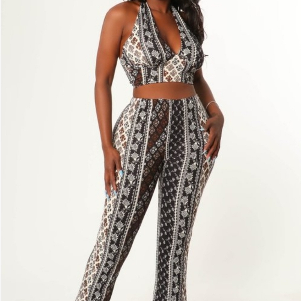 Courtney Set